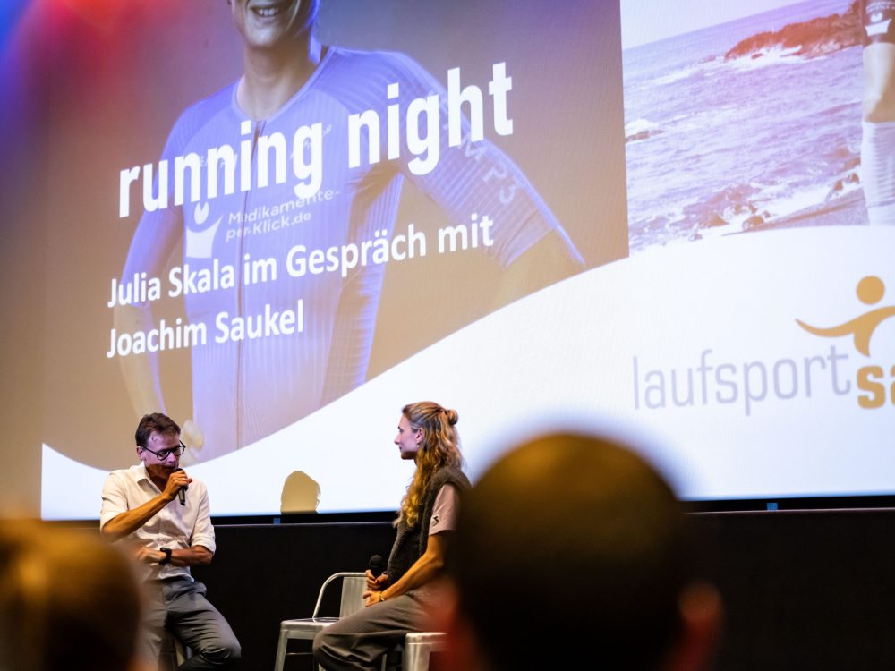 Kempten, 04.11.2025 - Laufsport Saukel Running Night im Colosseum Center mit Siegerehrung des Laufsport Saukel Cups.



Foto: Dominik Berchtold/www.dberchtold.com